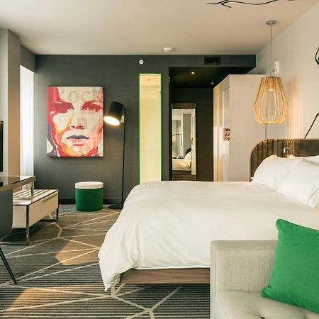 Renaissance Montreal Downtown Hotel Luaran gambar