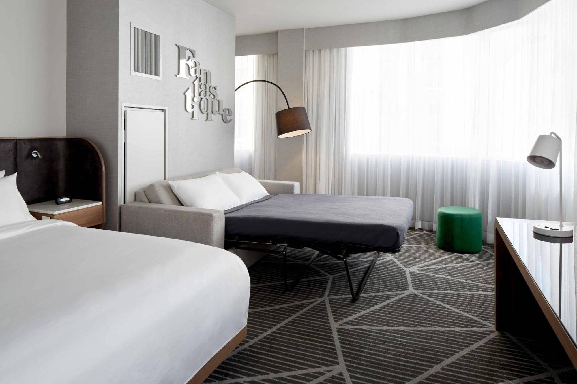 Renaissance Montreal Downtown Hotel Luaran gambar