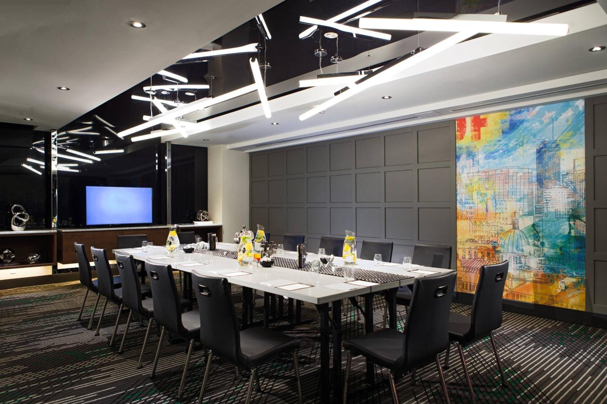 Renaissance Montreal Downtown Hotel Luaran gambar